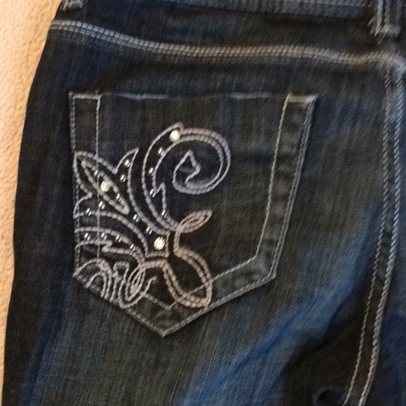 Decree Low Rise Boot Cut Jean Size 9 - Picture 5 of 6